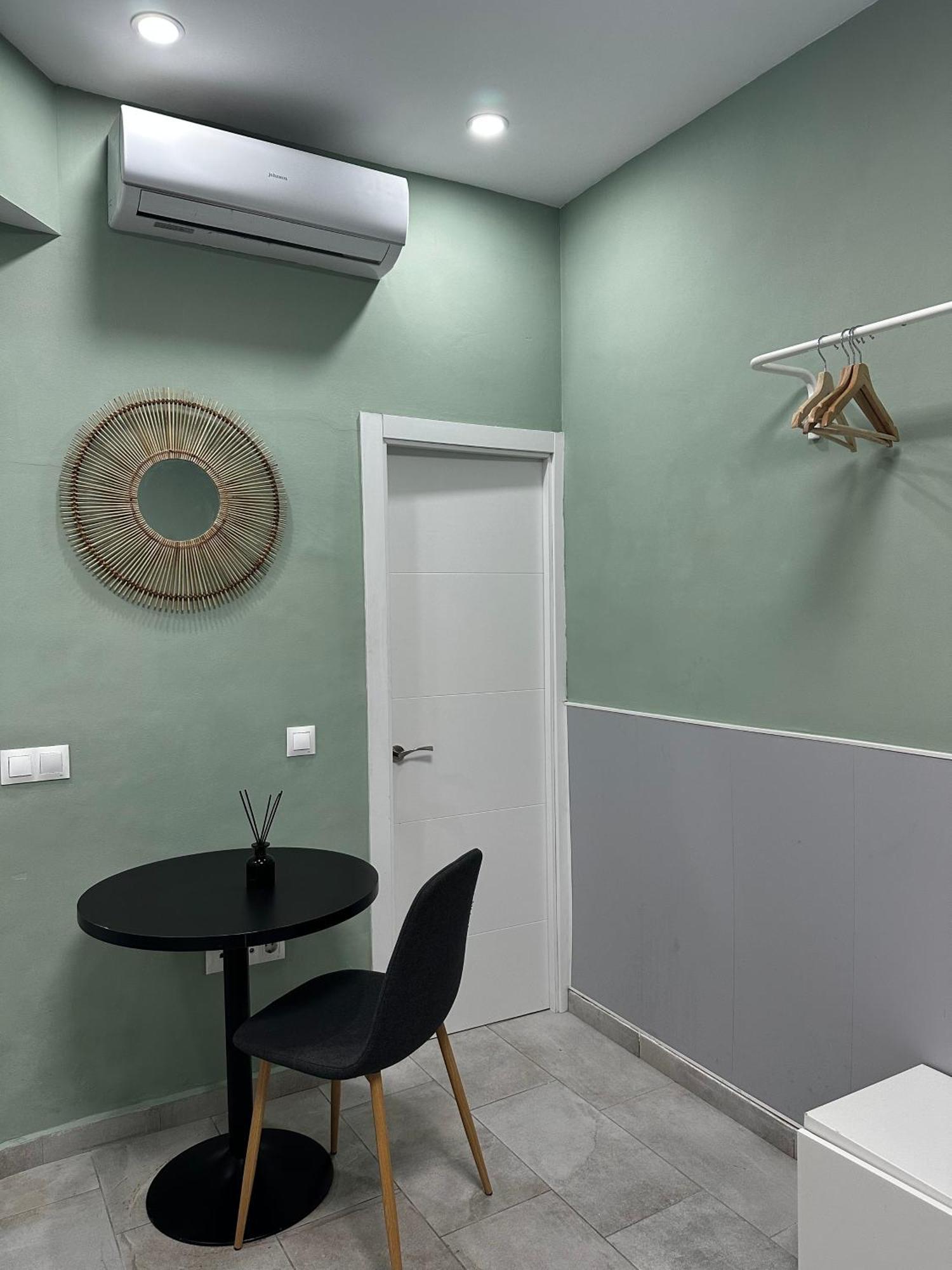 Lovely Rental Unital มาลากา ภายนอก รูปภาพ